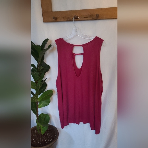 NEW TORRID  Super Soft Stretch Knit Top - size 3 - Picture 2 of 5